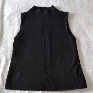 Banana Republic Black Muscle Tee